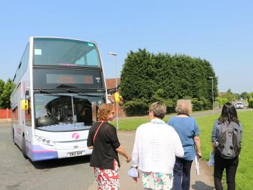 WS03 in Sholver - walkabout and mapping movement, traffic and transport issues across the neighbourhood
