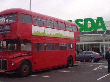 Darlaston consultation on the bus