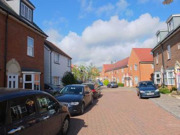 Space to Park : Cars parking on pavement